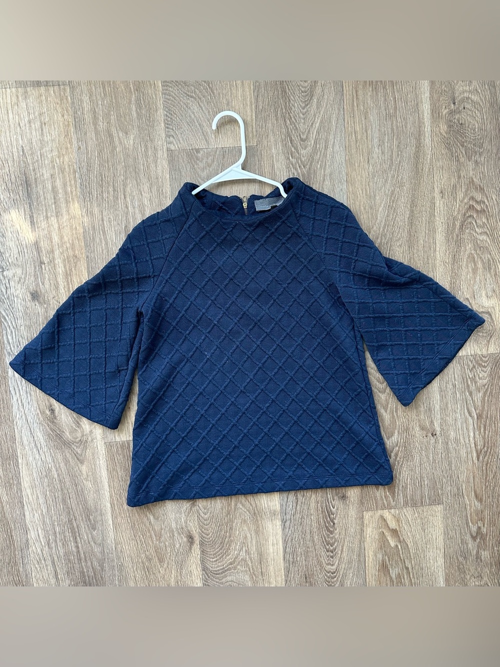 Sunday in Brooklyn Navy Quilted Diamond Knit Bell Sleeve Top XS Anthropologie